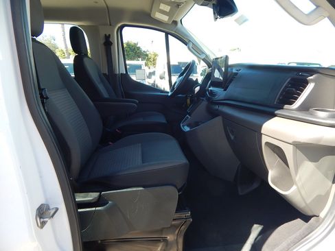 Used 2022 Ford Transit 350 XLT RWD image 14
