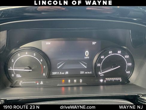 Certified 2022 Lincoln Corsair STANDARD w/ Premium Package image 17