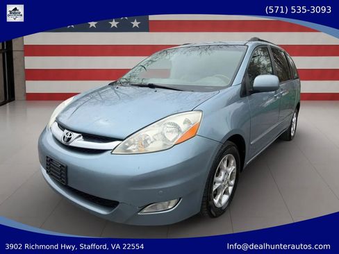 Used 2006 Toyota Sienna XLE Limited FWD image 1