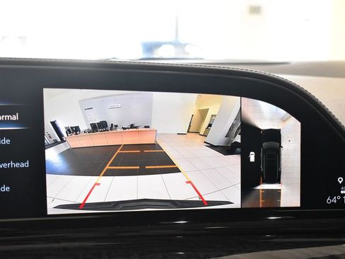 Used 2021 Cadillac Escalade Premium Luxury w/ Driver Assist Tech Package AWD/4WD image 37