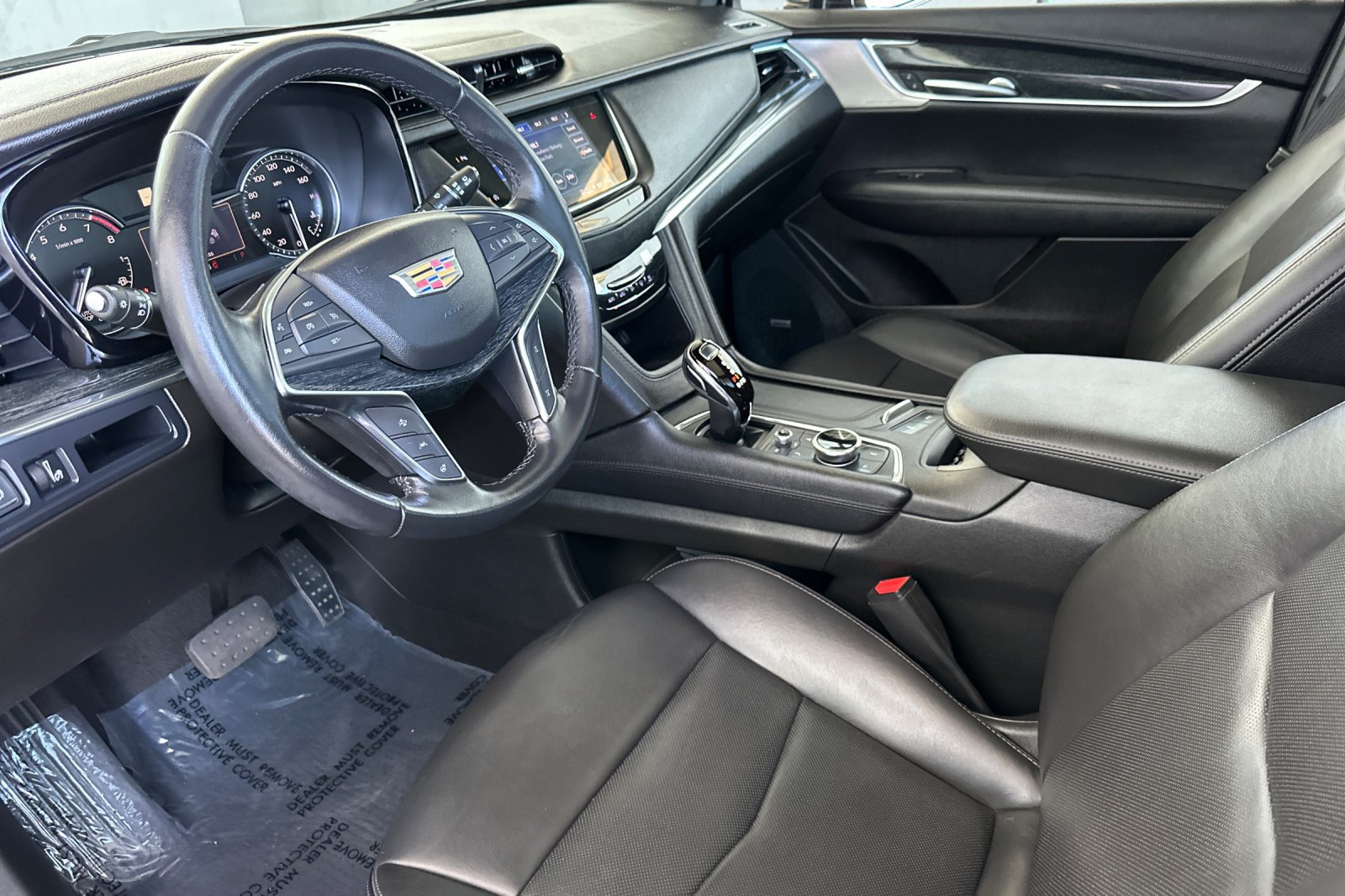 Certified 2023 Cadillac XT5 Premium Luxury FWD image 10