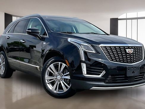 Certified 2023 Cadillac XT5 Premium Luxury w/ Technology Package FWD image 11