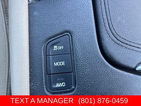 Used 2017 Cadillac XT5 Luxury w/ Driver Awareness Package AWD/4WD image 25