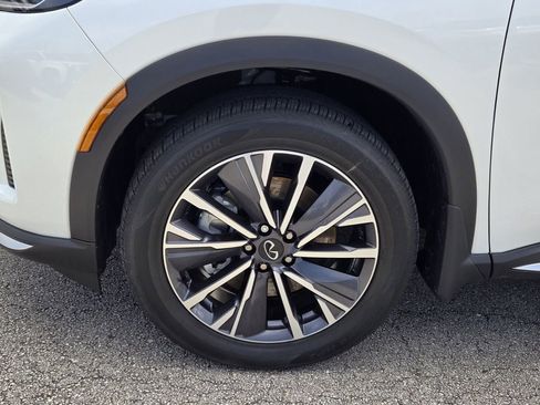 New 2026 INFINITI QX60 Luxe w/ Cargo Package FWD image 11