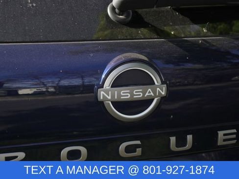 Used 2026 Nissan Rogue SV AWD/4WD image 7