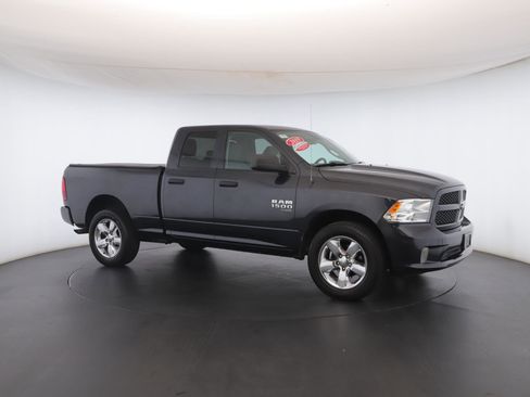 Used 2019 RAM 1500 Express w/ Express Value Package image 32