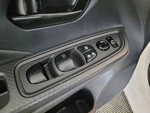 Used 2025 Nissan Versa S w/ Trunk Package FWD image 27
