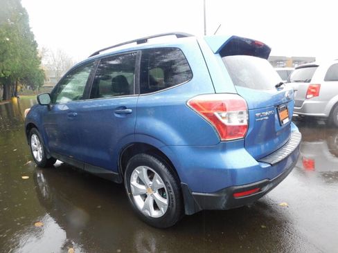 Used 2015 Subaru Forester 2.5i Limited image 3