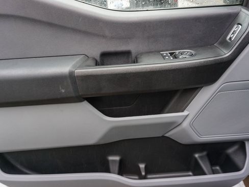 New 2024 Ford F250 XL w/ XL Chrome Package image 17