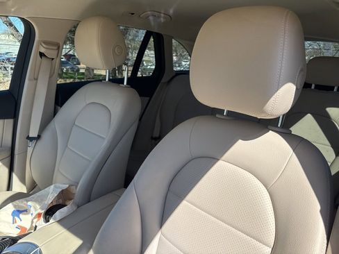Used 2019 Mercedes-Benz GLC 300 GLC 300 image 13