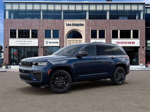 New 2026 Jeep Grand Cherokee Limited AWD/4WD image 2