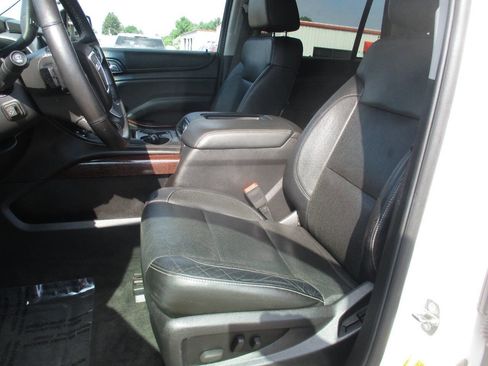 Used 2015 GMC Yukon SLT w/ Open Road Package image 18