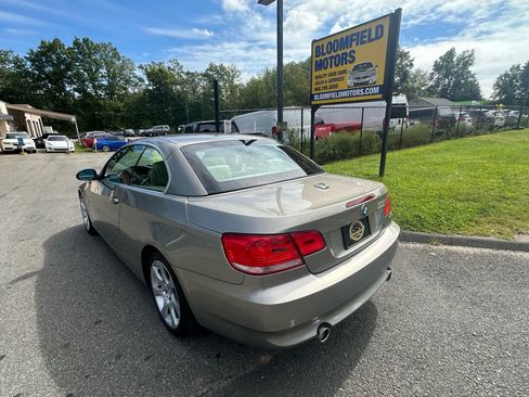 Used 2007 BMW 335i Convertible image 7