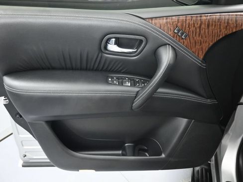 Used 2019 Nissan Armada Platinum RWD image 25