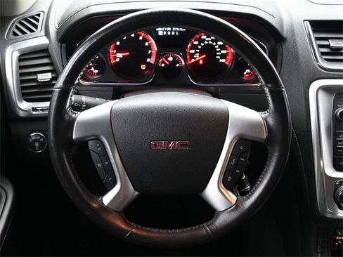 Used 2016 GMC Acadia SLT image 22