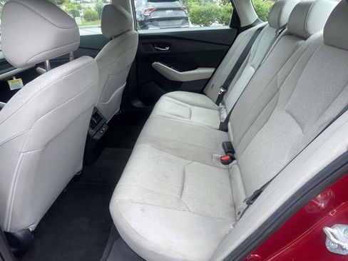 Used 2025 Honda Accord SE image 9
