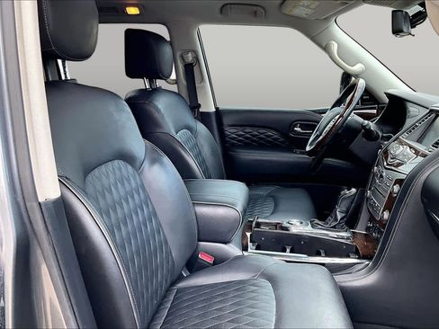 Used 2018 INFINITI QX80 2WD w/ Deluxe Technology Package image 9