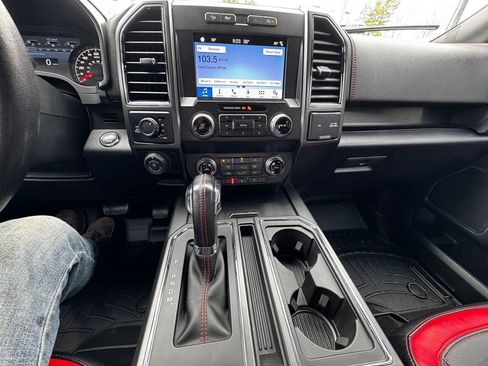 Used 2019 Ford F150 Lariat w/ Equipment Group 502A Luxury AWD/4WD image 23