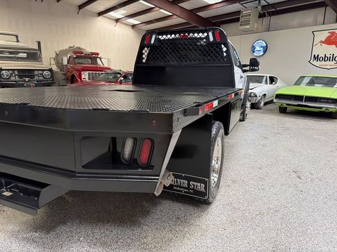 Used 2018 Ford F550 4x4 SuperCab Super Duty image 16