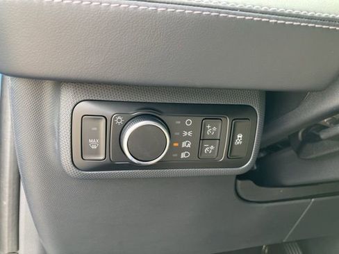 New 2025 Ford Mustang Mach-E Select w/ Comfort Package Lite image 27