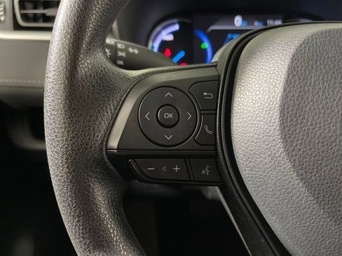 Certified 2025 Toyota RAV4 LE image 26