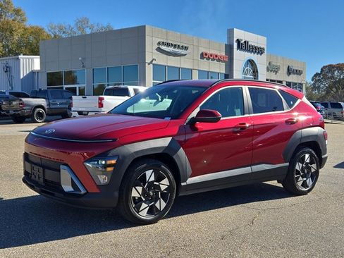 Used 2025 Hyundai Kona SEL FWD image 1