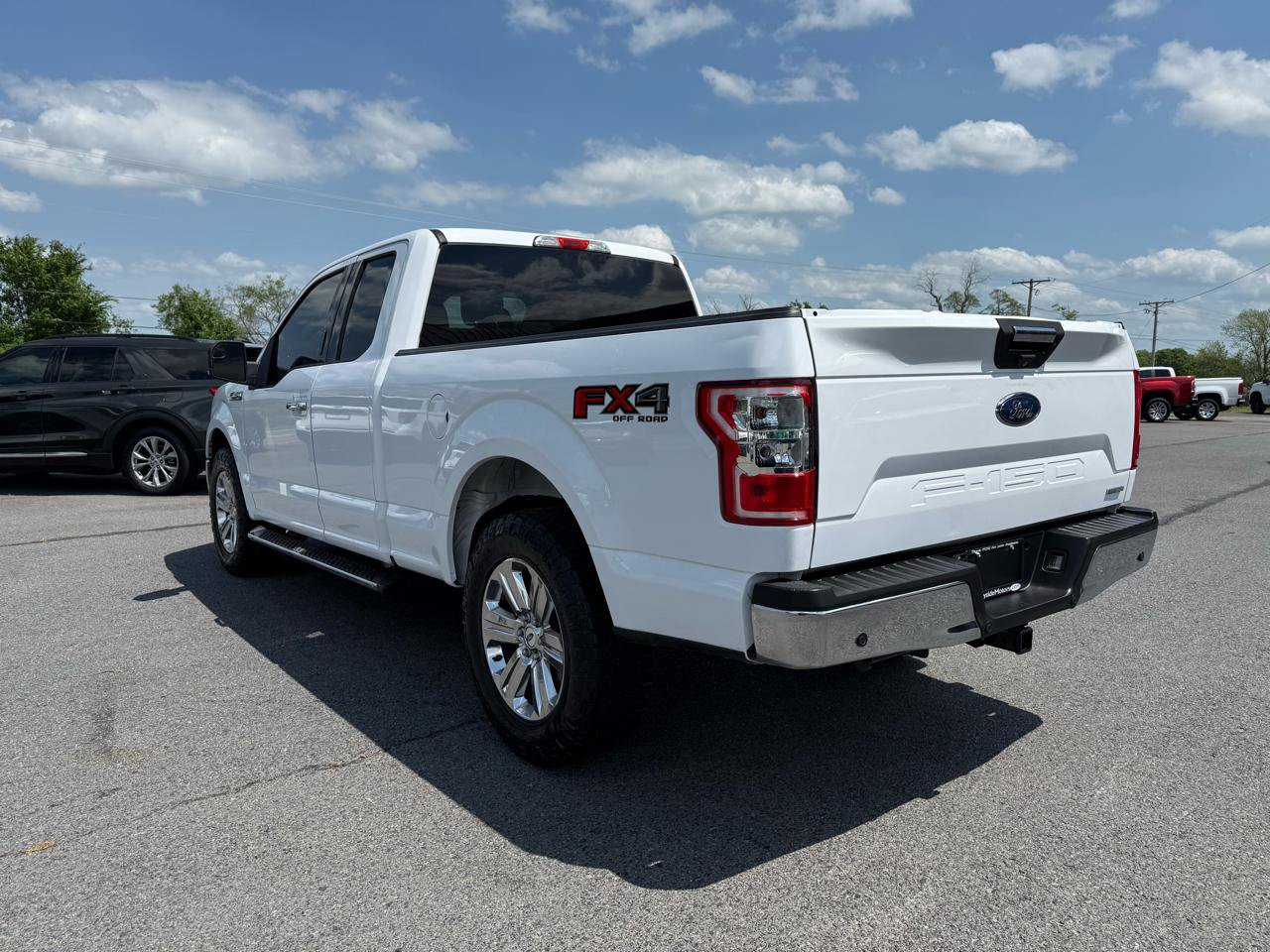 Used 2018 Ford F150 XLT w/ Equipment Group 302A Luxury AWD/4WD image 4