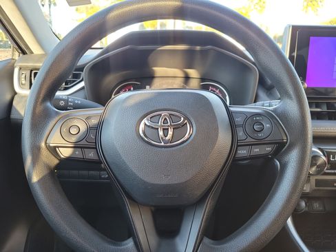 Used 2023 Toyota RAV4 XLE image 14
