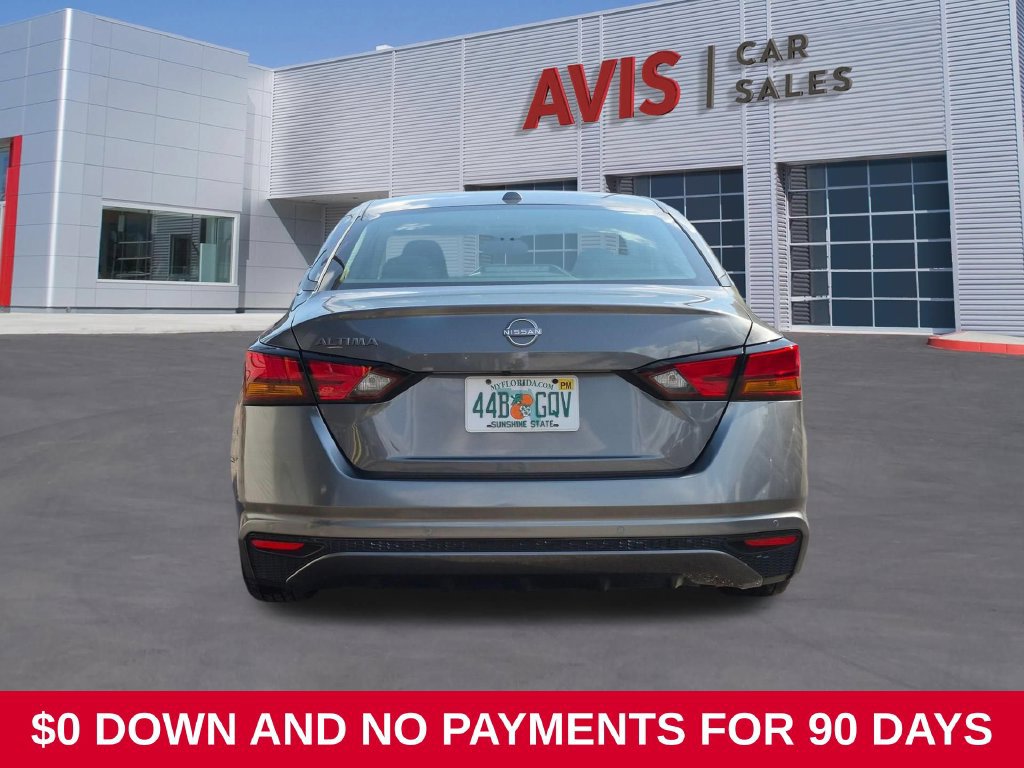 Used 2025 Nissan Altima 2.5 SV FWD image 7