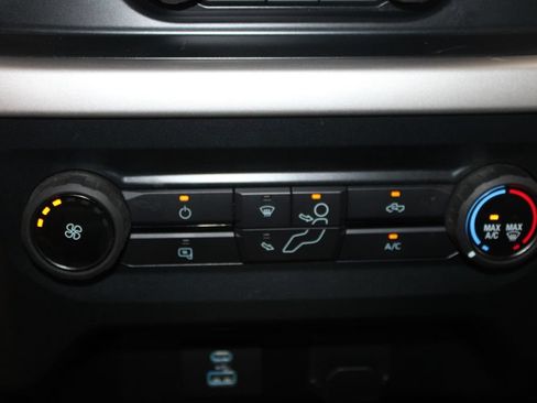 Used 2022 Ford F150 XL w/ Equipment Group 101A High AWD/4WD image 47