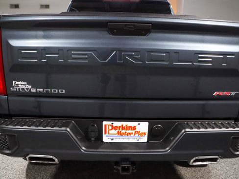 Used 2019 Chevrolet Silverado 1500 RST AWD/4WD image 8