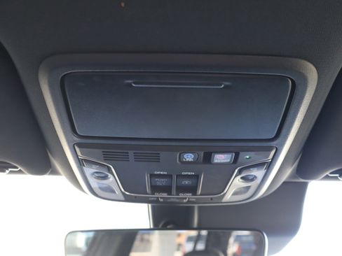 Used 2020 Honda Pilot Black Edition image 34