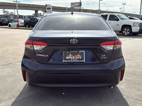 Certified 2026 Toyota Corolla LE FWD image 7