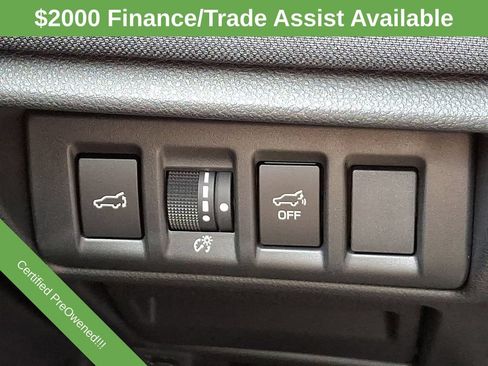 Used 2025 Subaru Outback Premium AWD/4WD image 23