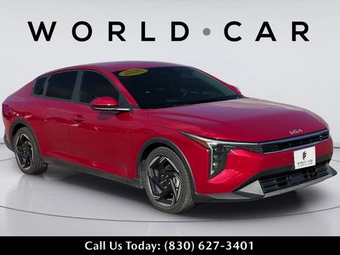Used 2025 Kia K4 EX FWD image 1
