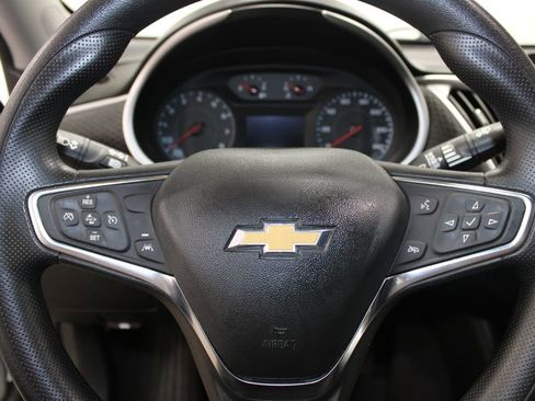 Used 2024 Chevrolet Malibu LT image 28