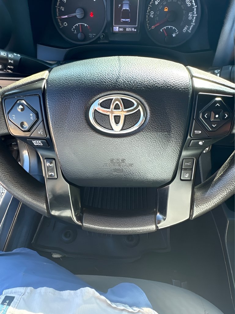 Used 2023 Toyota Tacoma SR AWD/4WD image 21