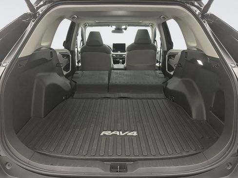Used 2025 Toyota RAV4 XLE w/ Convenience Package AWD/4WD image 21