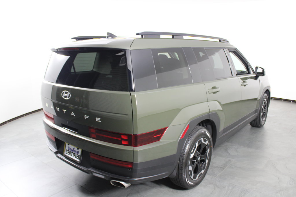 Certified 2025 Hyundai Santa Fe SEL FWD image 4