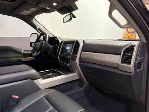 Used 2020 Ford F350 Lariat w/ Lariat Ultimate Package AWD/4WD image 39