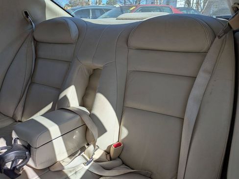 Used 1999 Cadillac Eldorado w/ Comfort/Convenience Pkg FWD image 24