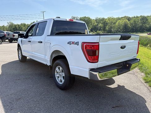 Used 2022 Ford F150 XLT AWD/4WD image 3