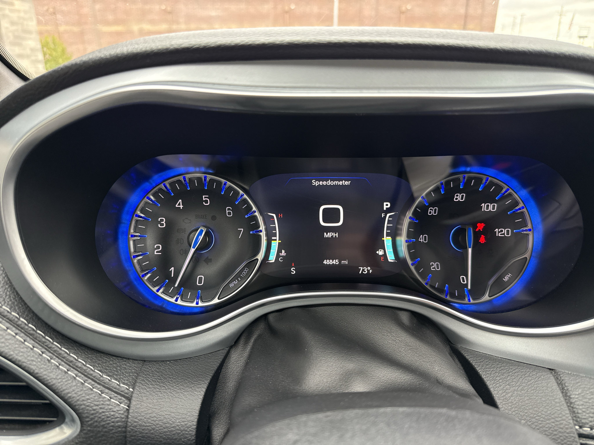 Used 2025 Chrysler Pacifica Limited FWD image 19