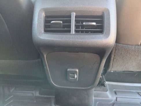 Certified 2023 Chevrolet Equinox RS image 24