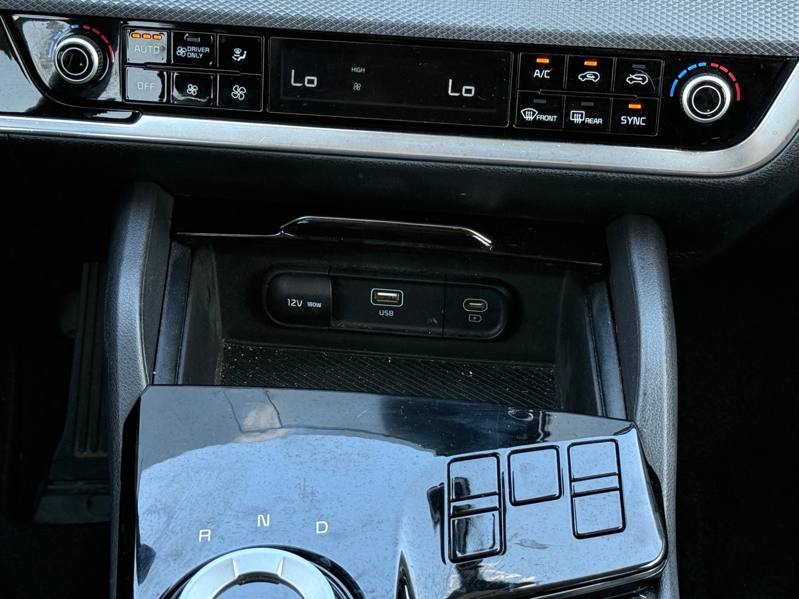 Used 2023 Kia Sportage LX FWD image 26
