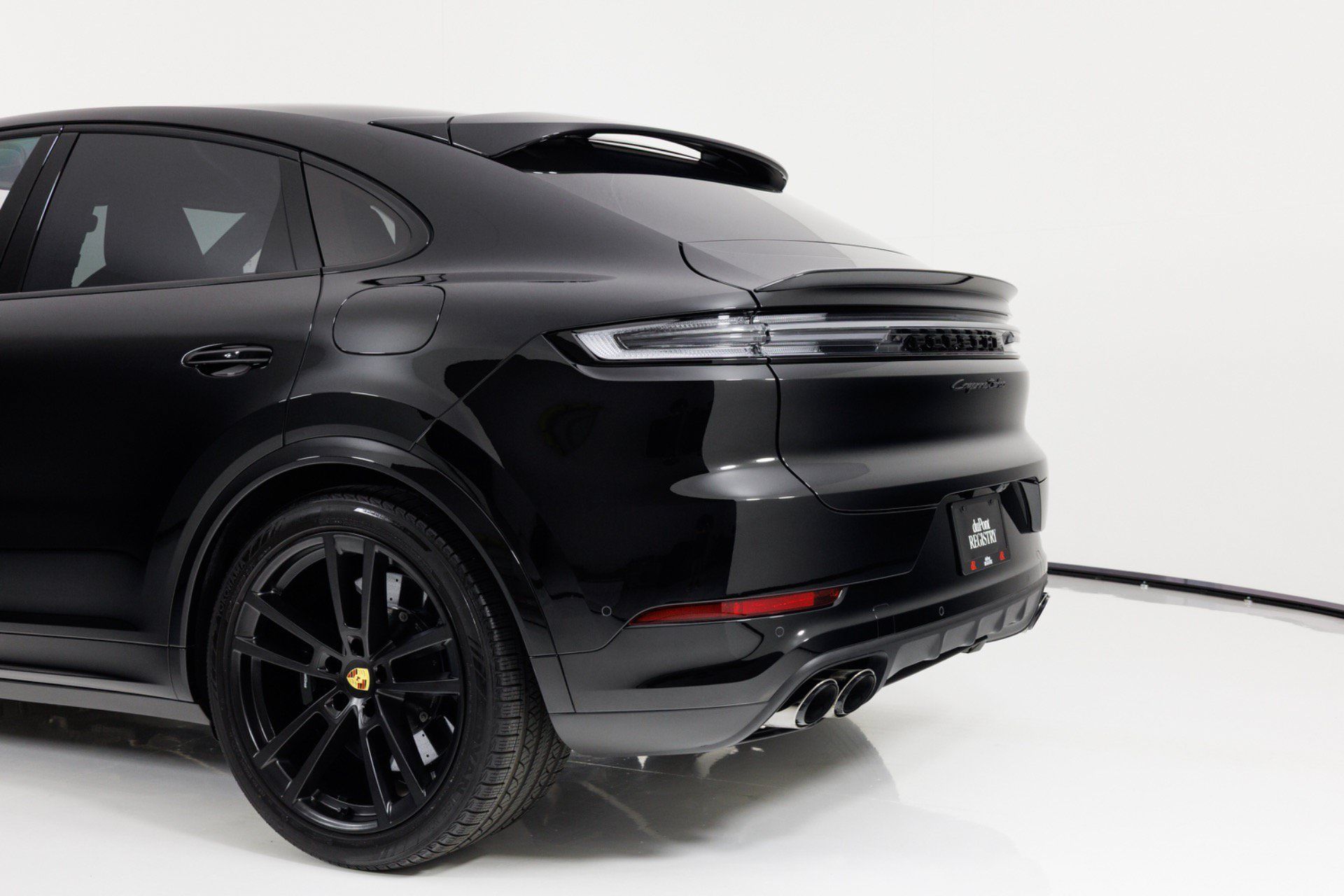 Used 2024 Porsche Cayenne Turbo w/ Premium Package Plus (PP1) AWD/4WD image 82