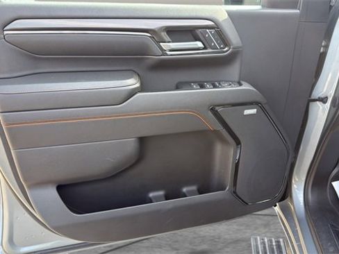 Used 2024 GMC Sierra 2500 AT4 w/ AT4 Premium Plus Package image 26