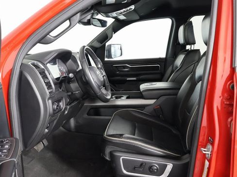 Used 2024 RAM 1500 Laramie AWD/4WD image 10