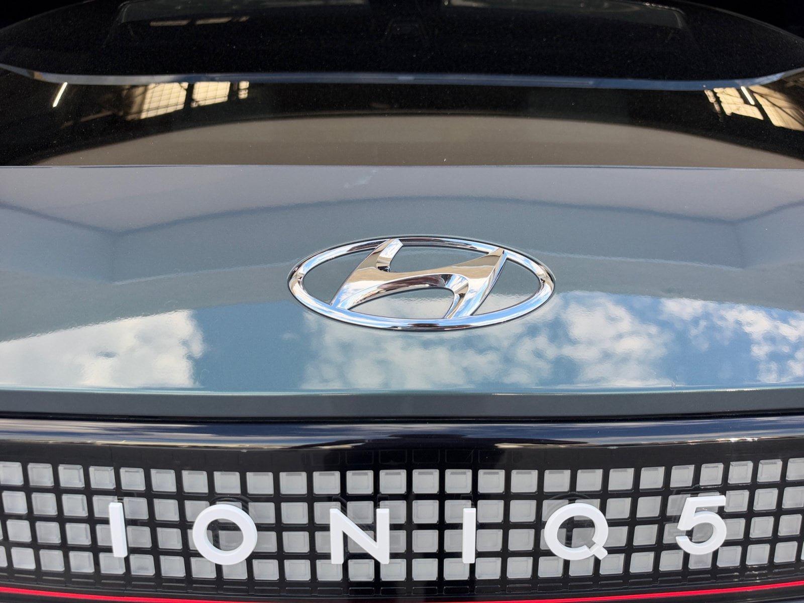 Certified 2024 Hyundai Ioniq 5 Limited RWD image 25