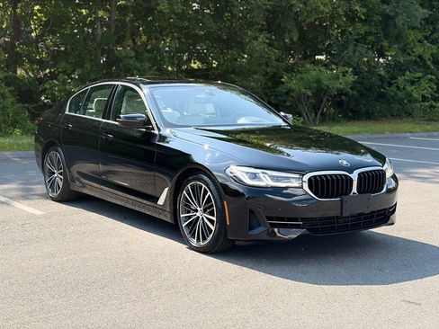 Used 2023 BMW 540i xDrive w/ Executive Package AWD/4WD image 8
